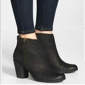 BP Trolley Booties Burgundy In suede